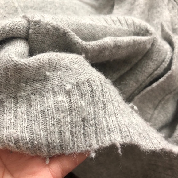 Textile Elizabeth & James grey wool blend 3 button cardigan with pockets Sz XS - Picture 9 of 9